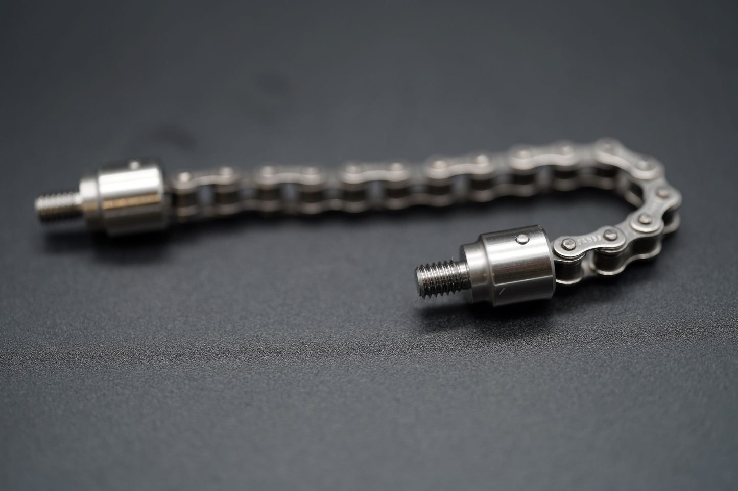 Windbreaker chain