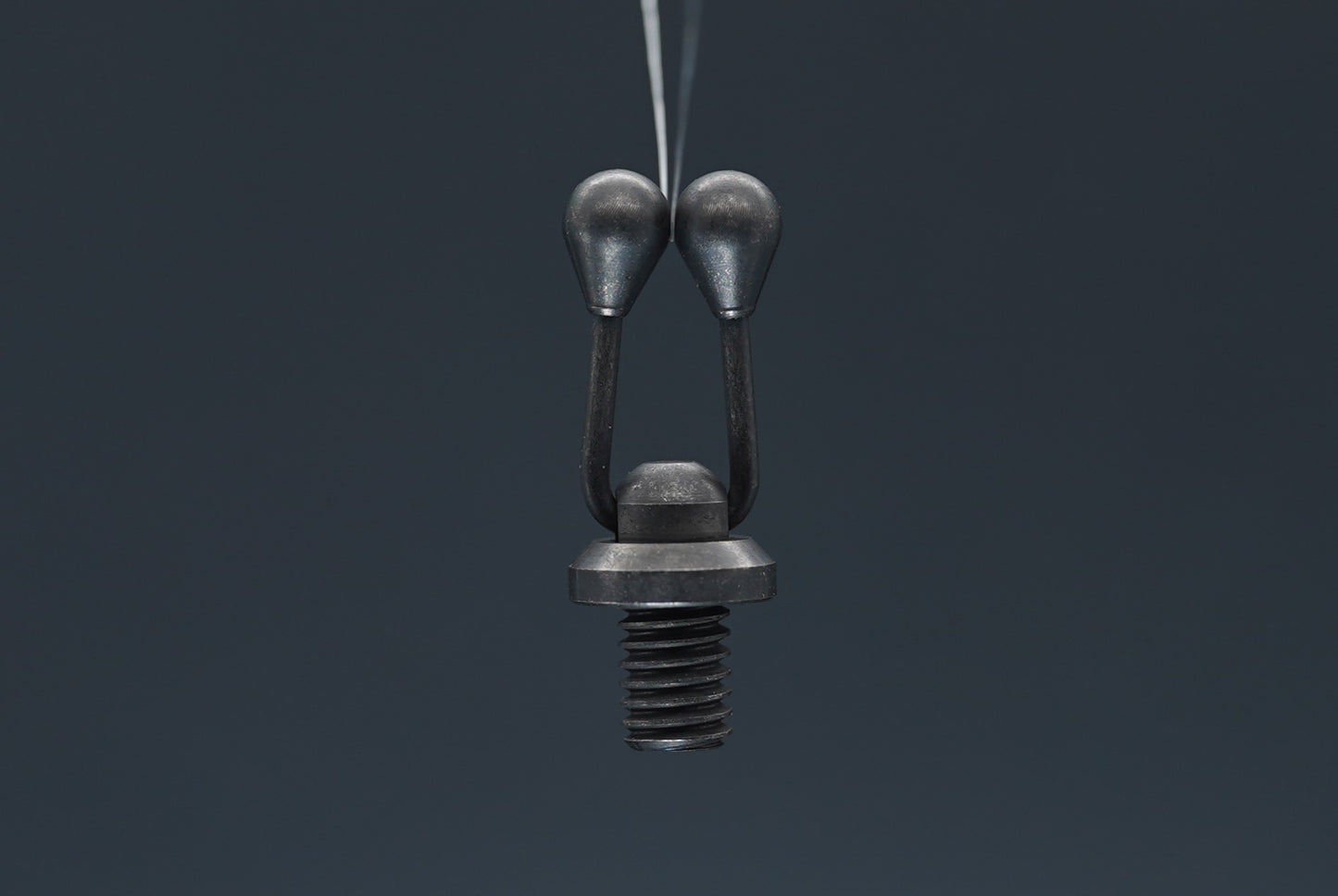 Lowrider black stainless ball clip